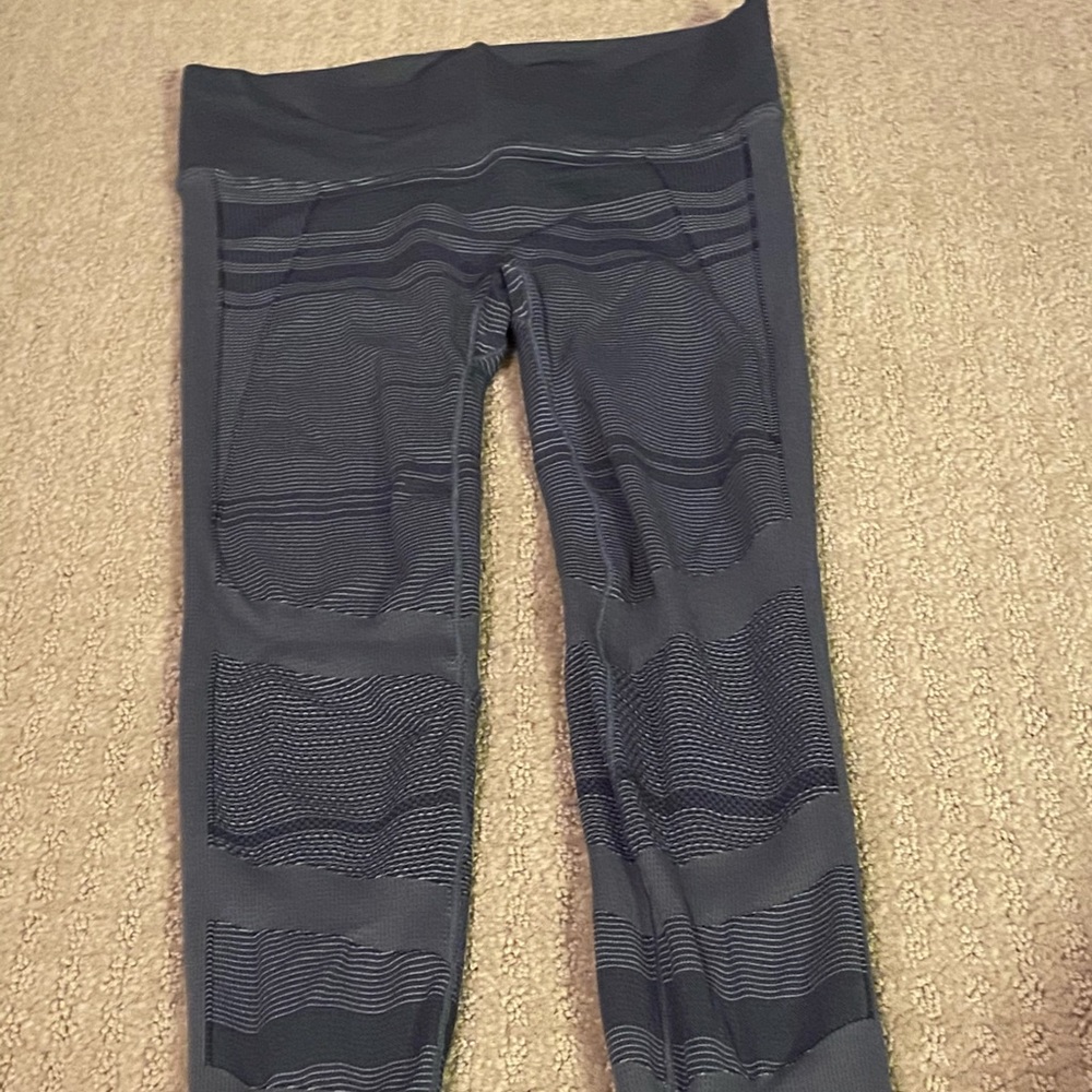 Blue leggings